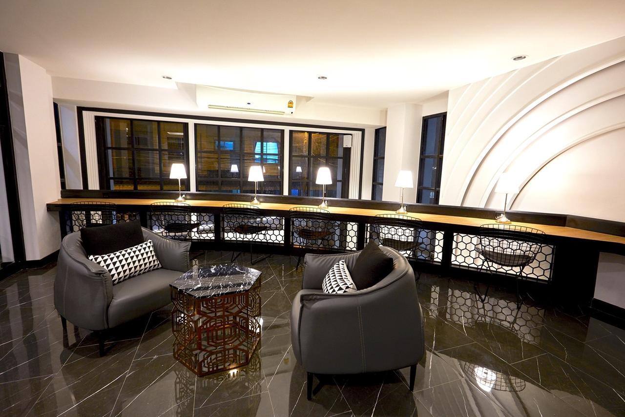 Chezzotel Pattaya Buitenkant foto